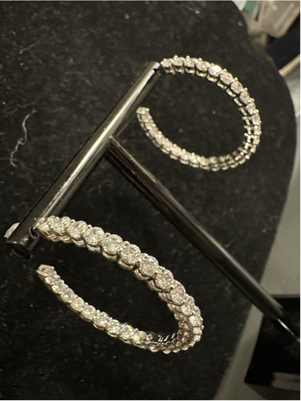 KJL Kenneth Jay Lane 1.5” InsideOut Hoop Earrings 52 Lg Stone Rhodium  Orig$200